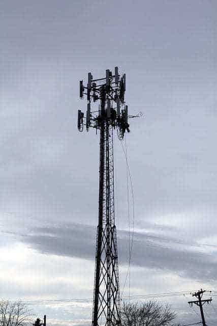 cell tower mobile phone tracking