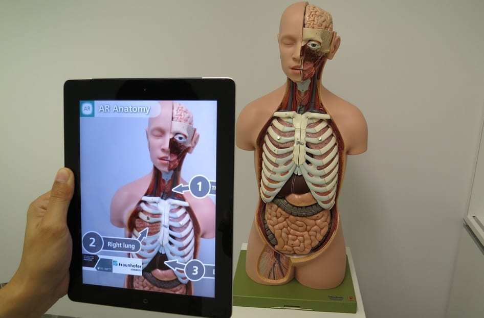 AR health care - Medical augmented reality - tablet