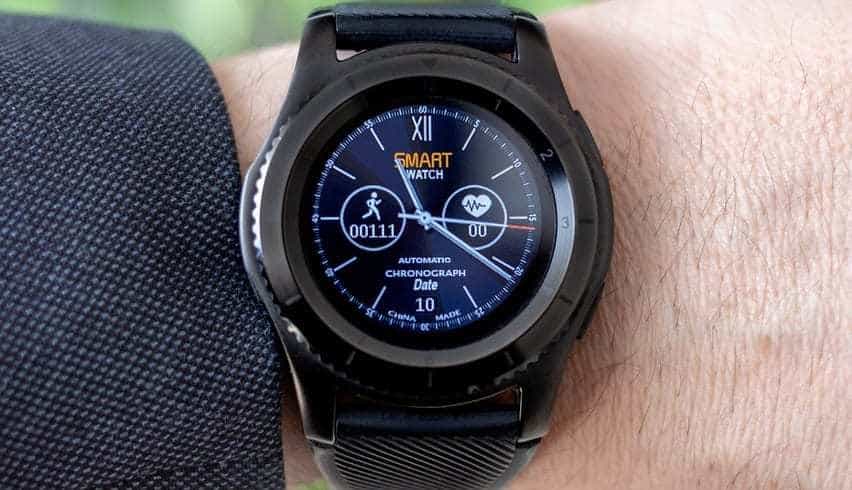 Smartwatch Technology - Smartwatch