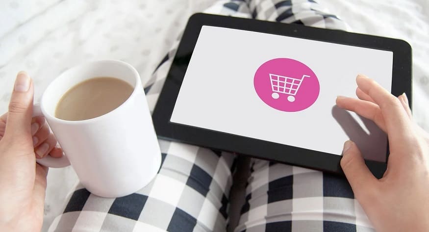 Mobile shopping apps - shopping online - tablet