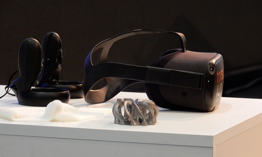 Virtual reality for seniors - VR equipment