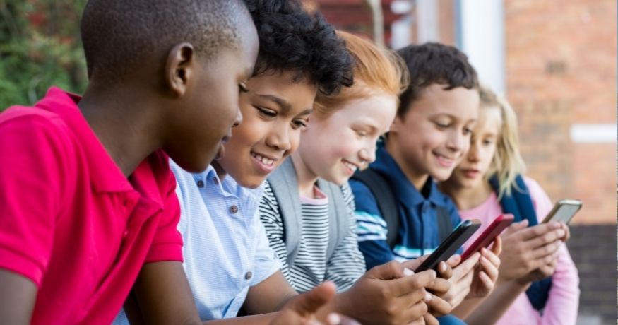 Instagram for Kids - Children using mobile phones