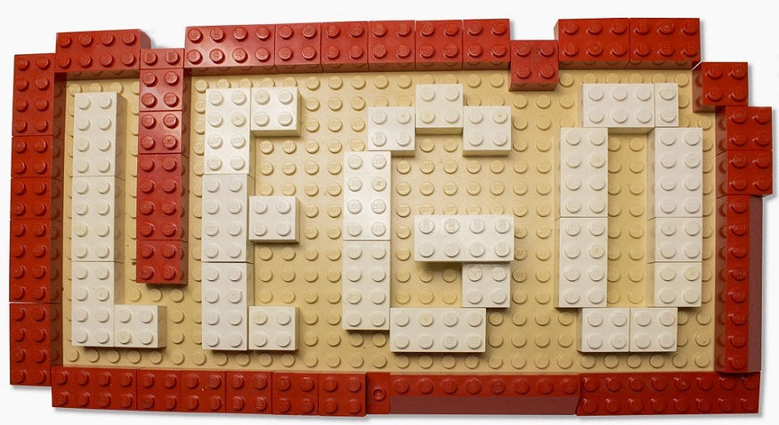 LEGO QR Code - LEGO sign made out of LEGO