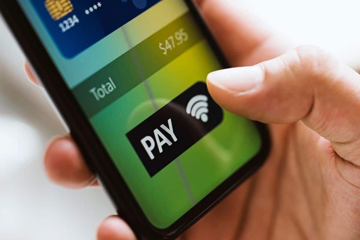 Mobile payments service - Paying via mobile