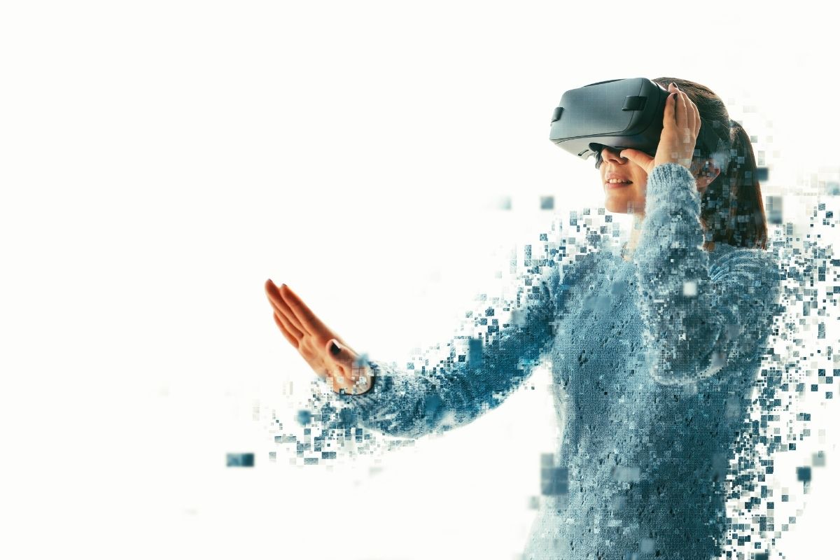 Virtual reality simulation - Woman using VR headset