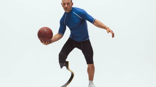 Virtual reality games - Person playing basketball