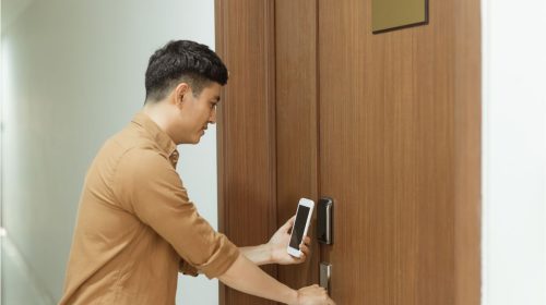 Near field Communication - Unlocking door with mobile phone