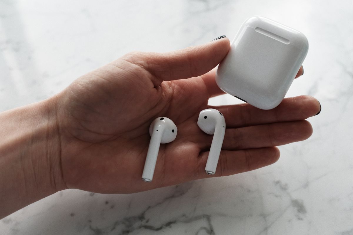 Planned Obsolescence - Apple AirPods