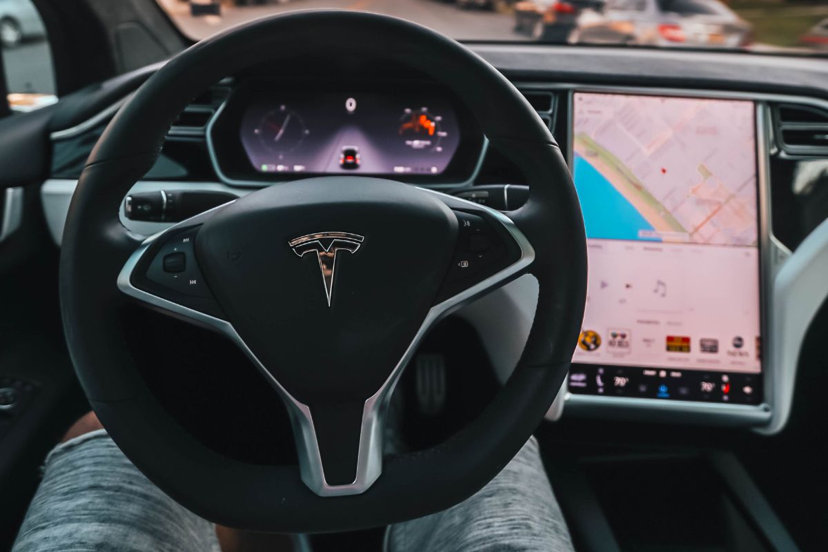 Tesla Autopilot - autonomous driving