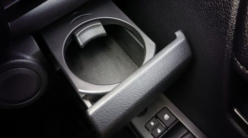 smartphones - cupholder in car