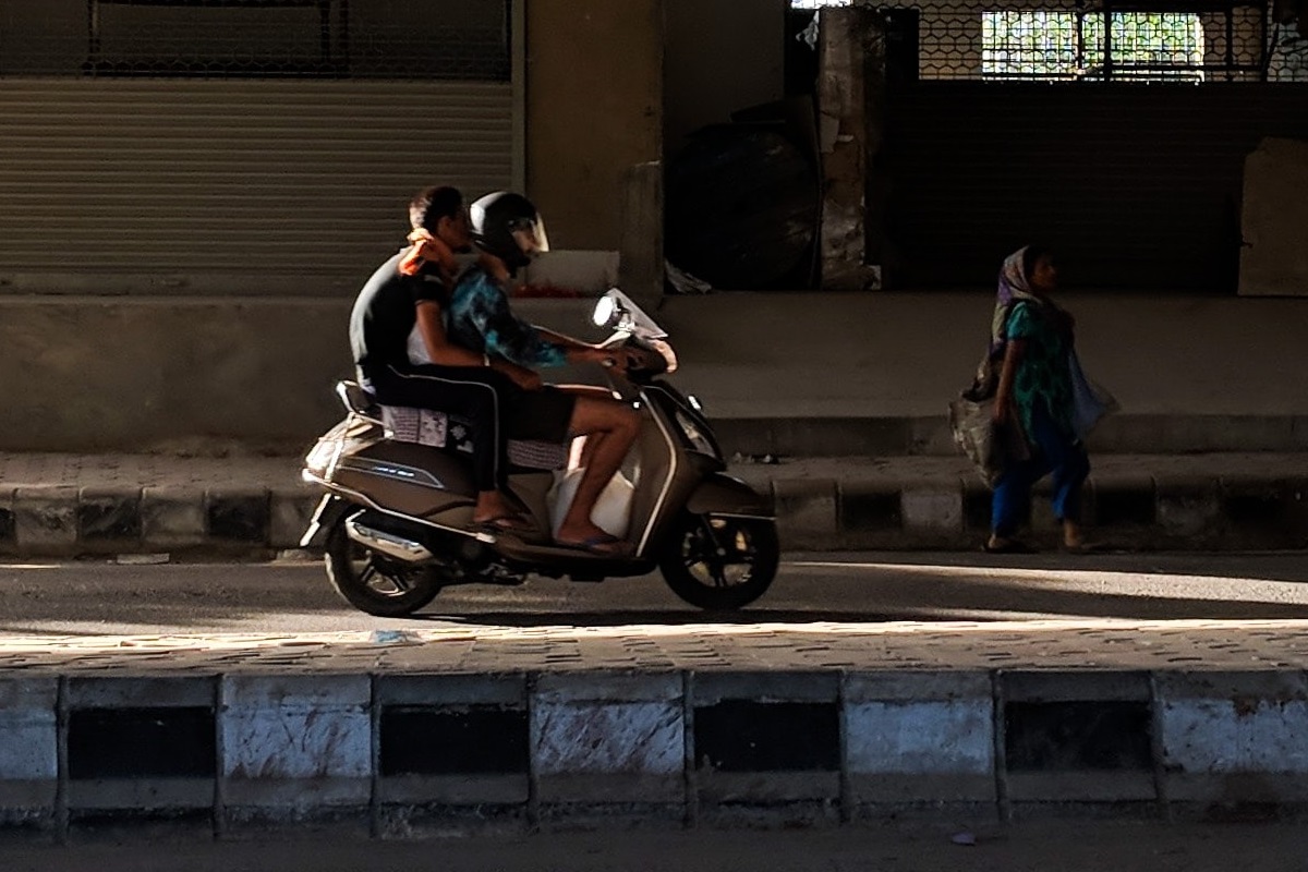 QR code - People on scooter in India