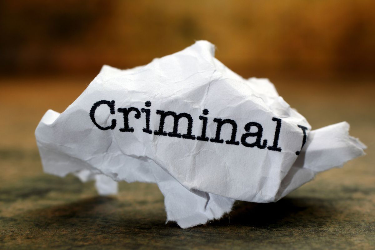 Starlink internet - Word Criminal on paper