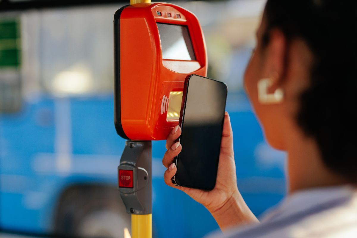 Using mobile wallet payment to pay for bus ride