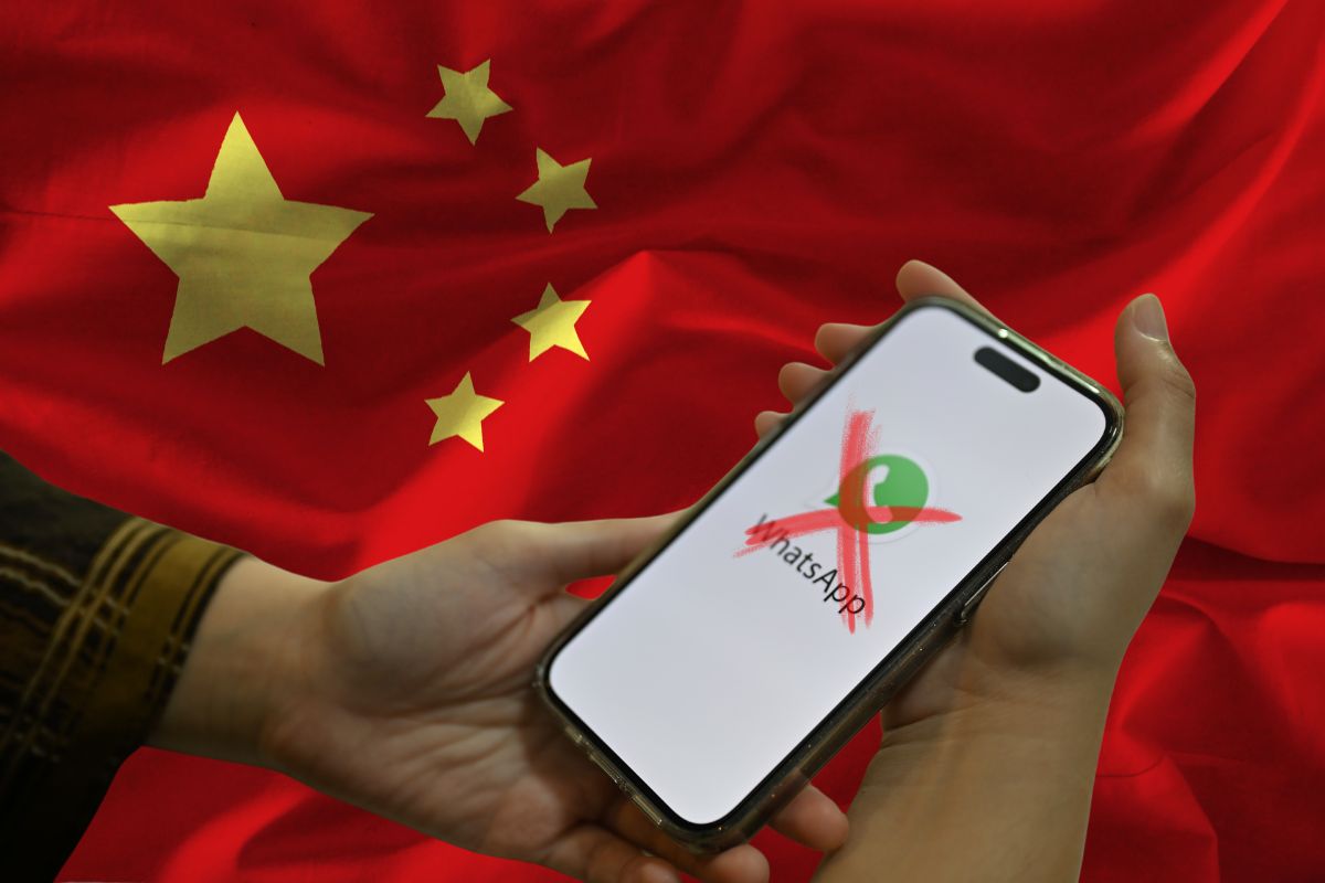 App store - No more WhatsApp China