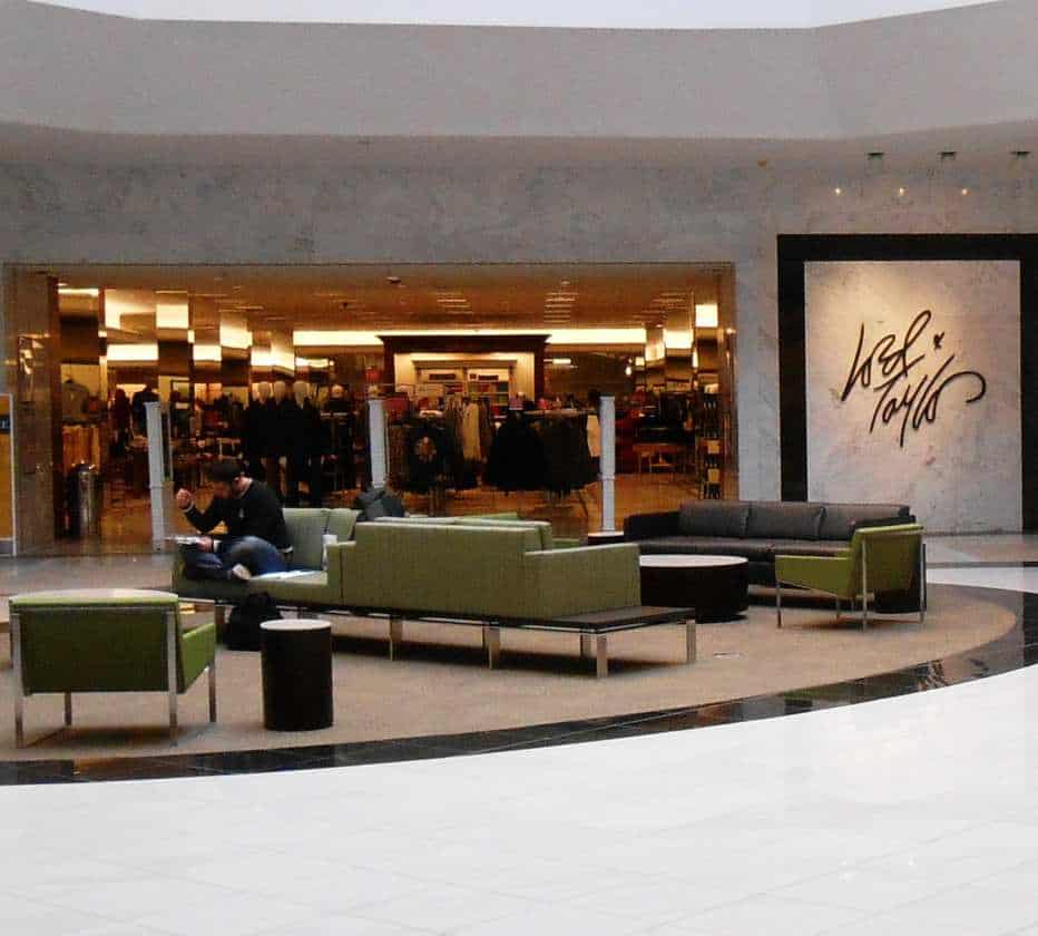 Lord & Taylor location based mobile marketing