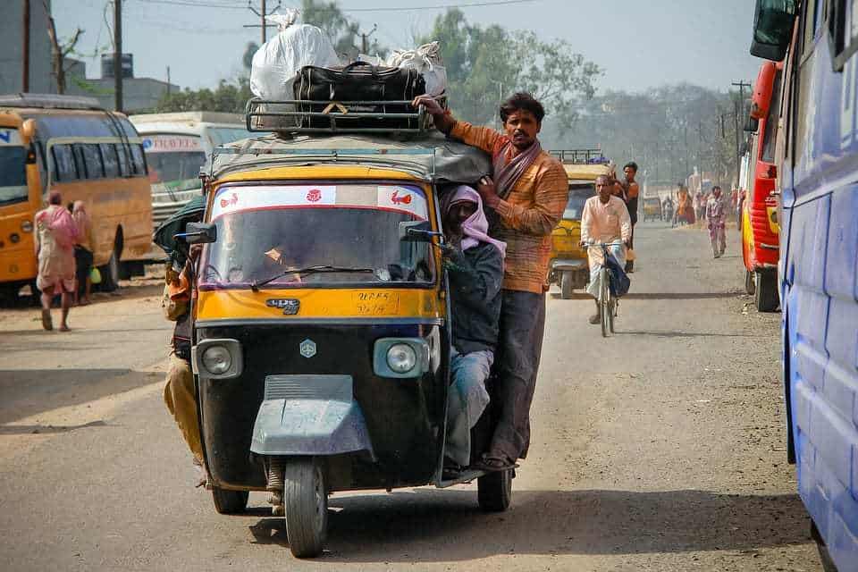 rickshaw taxi qr code tracking