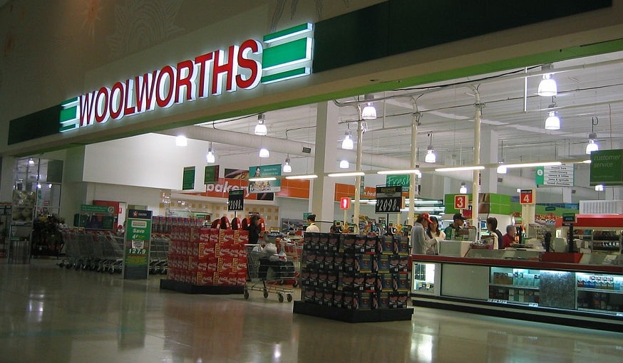 QR Code contact tracing - Woolworths supermarket