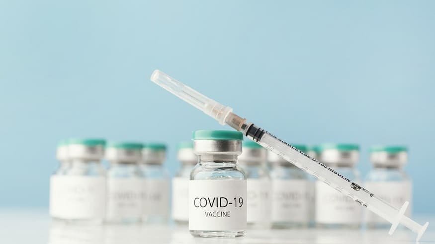 Vaccine QR Codes - Vaccine and needle