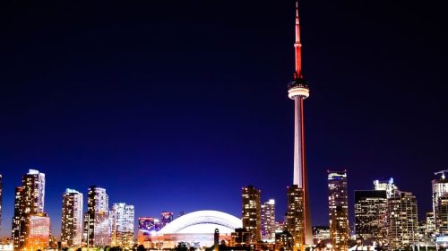 VR technology - Toronto Skyline at night