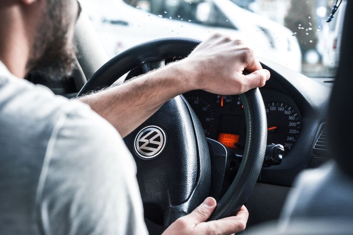 Augmented Reality Glasses - VW driver