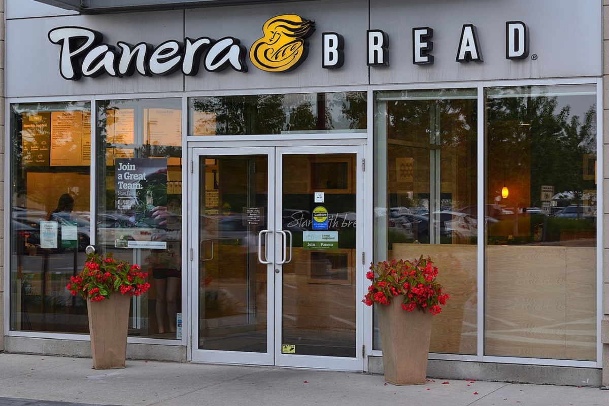 Artificial Intelligence Technology - Panera Bread Restaurant