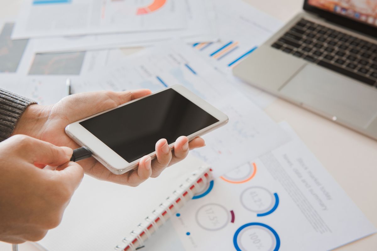 Standardized Phone Charger Cables A Requirement In EU By 2024 Tech News standardized-phone-charger-cables-a-requirement-in-eu-by-2024-tech-news