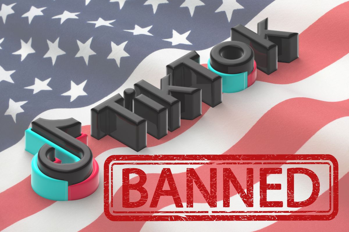 TikTok ban - US Flag - Banned