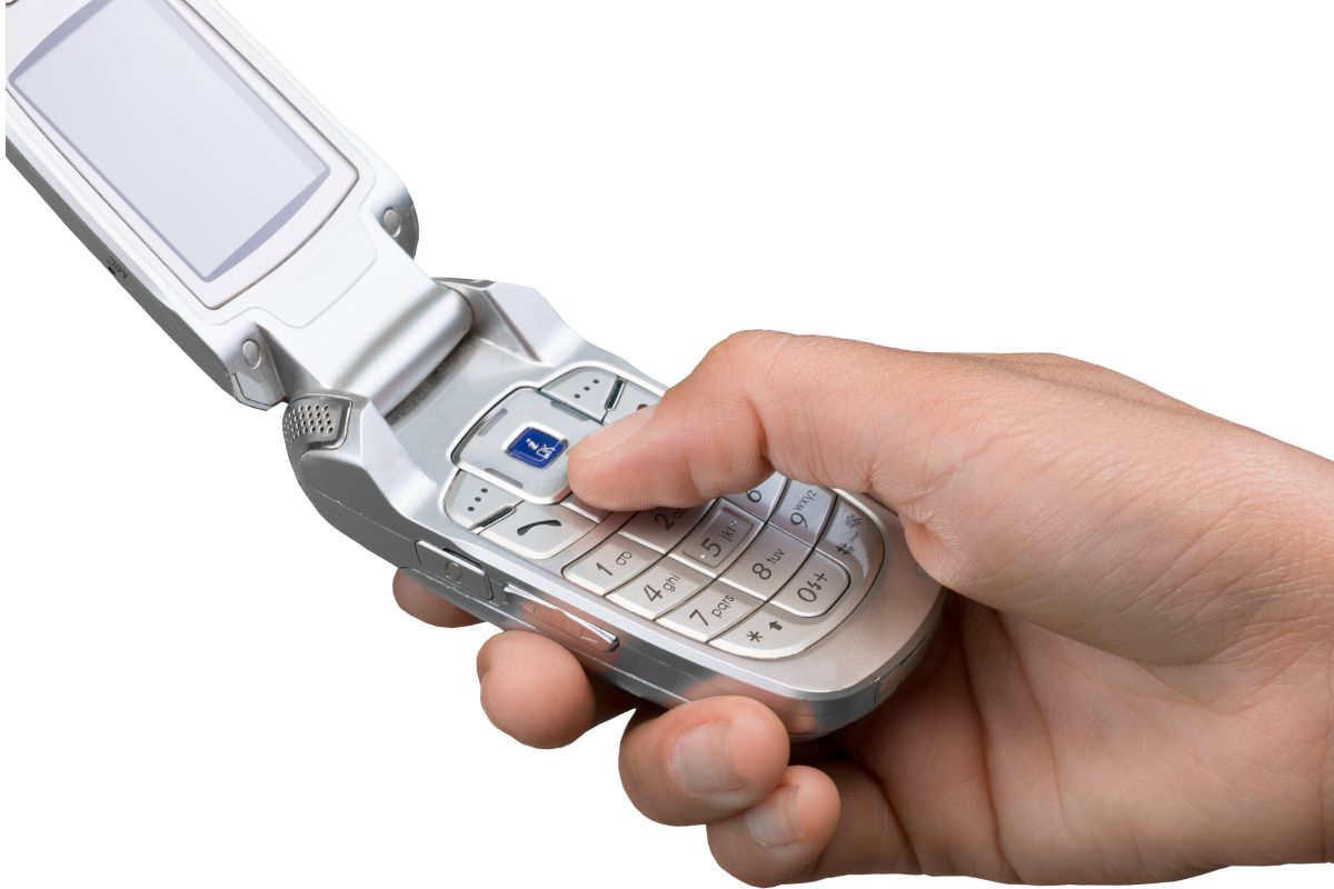 Flip phone - Hand holding device
