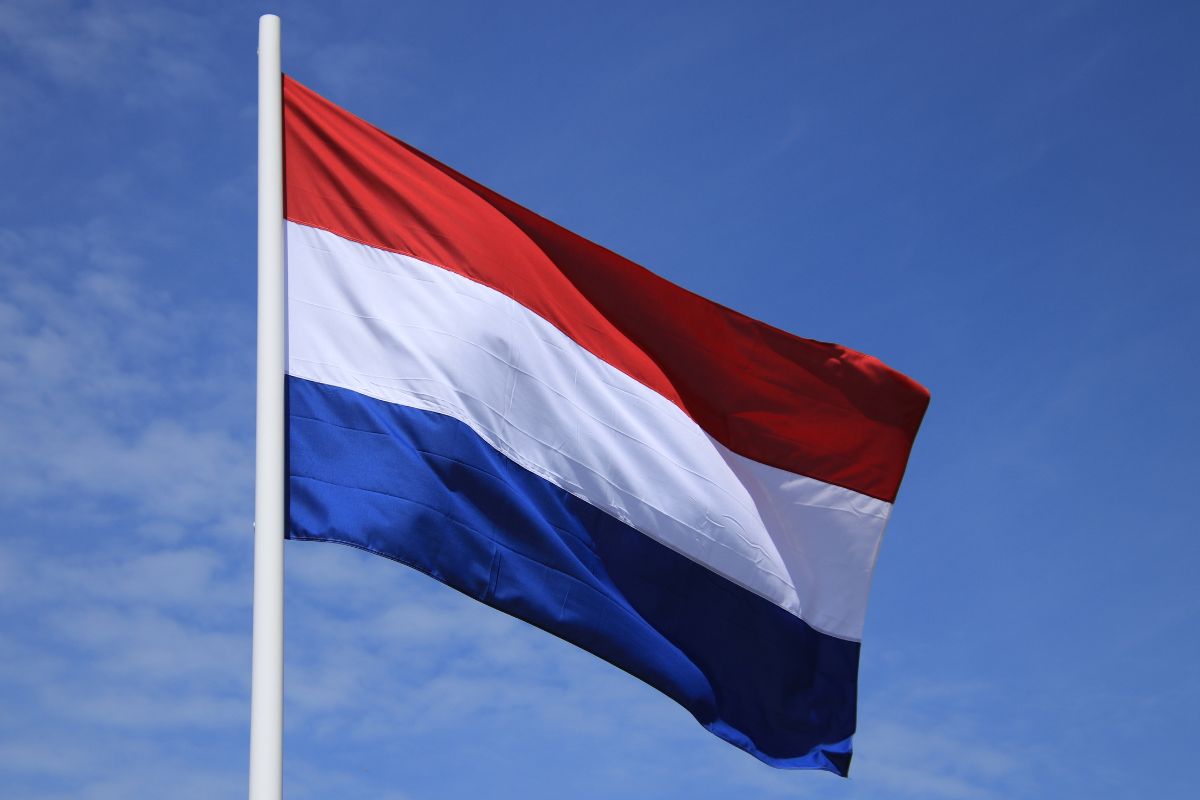 Mobile wallet - Netherlands Flag