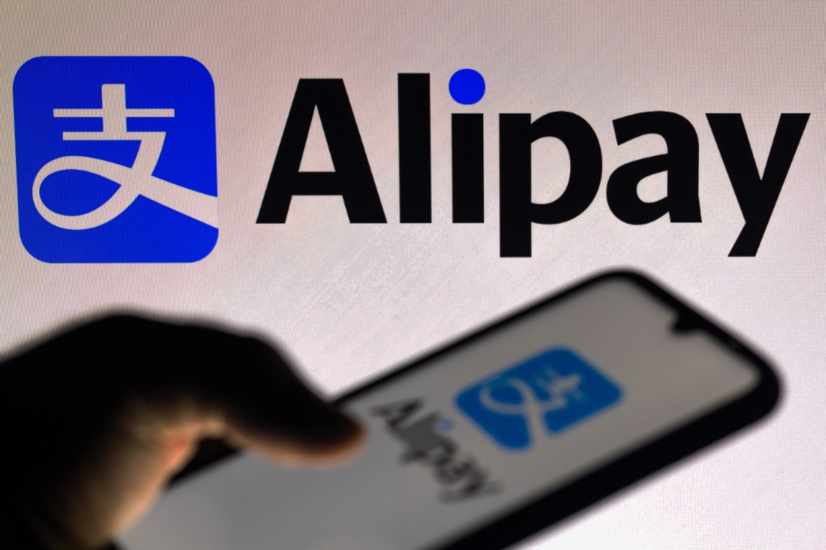 mobile wallet - Alipay mobile payments - logo on phone