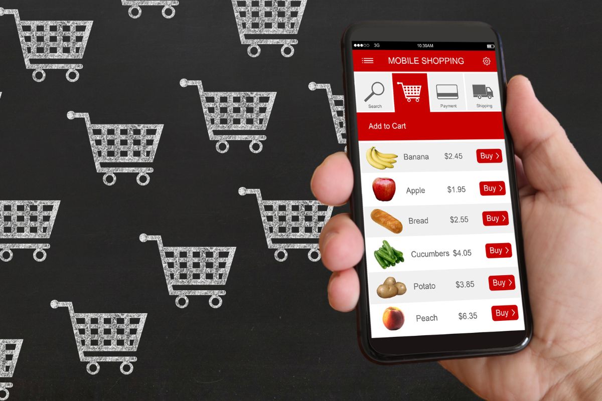 Mobile commerce - shopping on smartphone