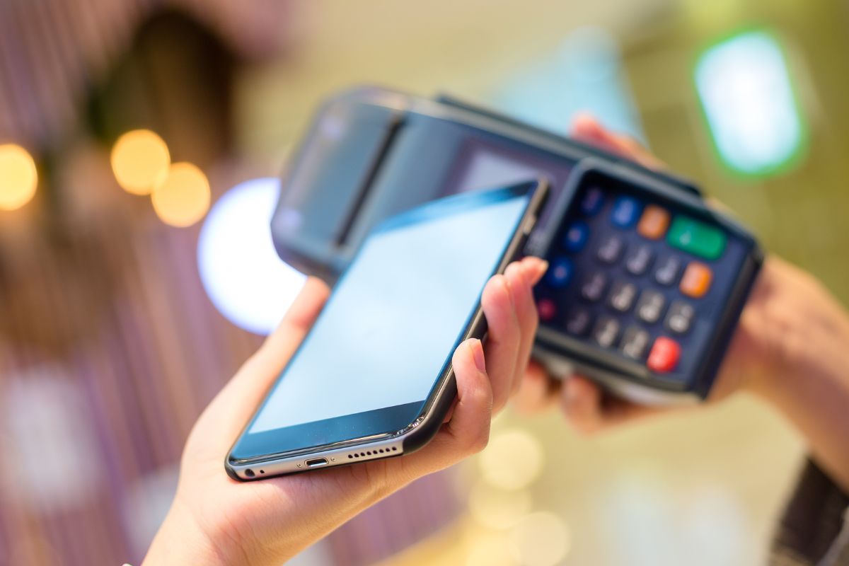 Mobile wallets - Phone used at POS terminal