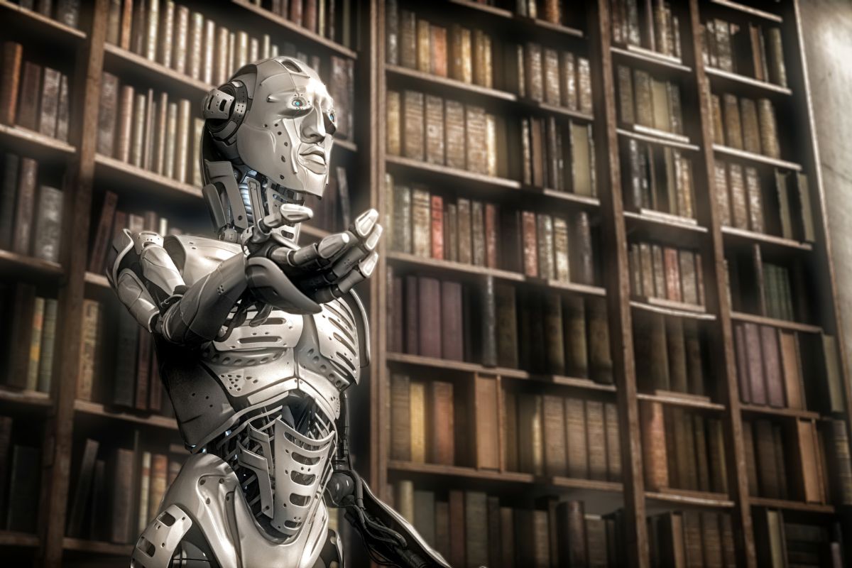 Artificial intelligence - Robot in front of library of books