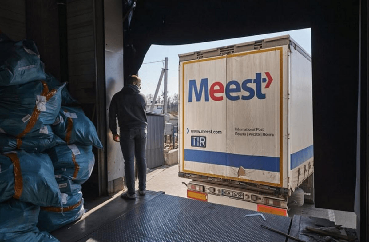 Meest Canada ship